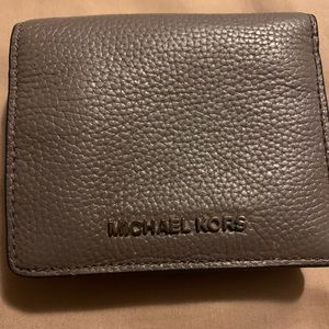 Michael Kors women wallet